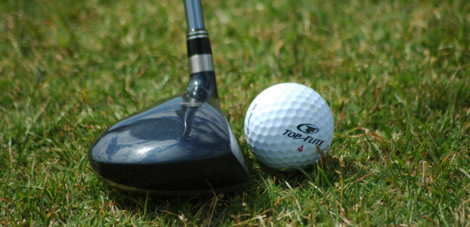 golf-club-and-ball